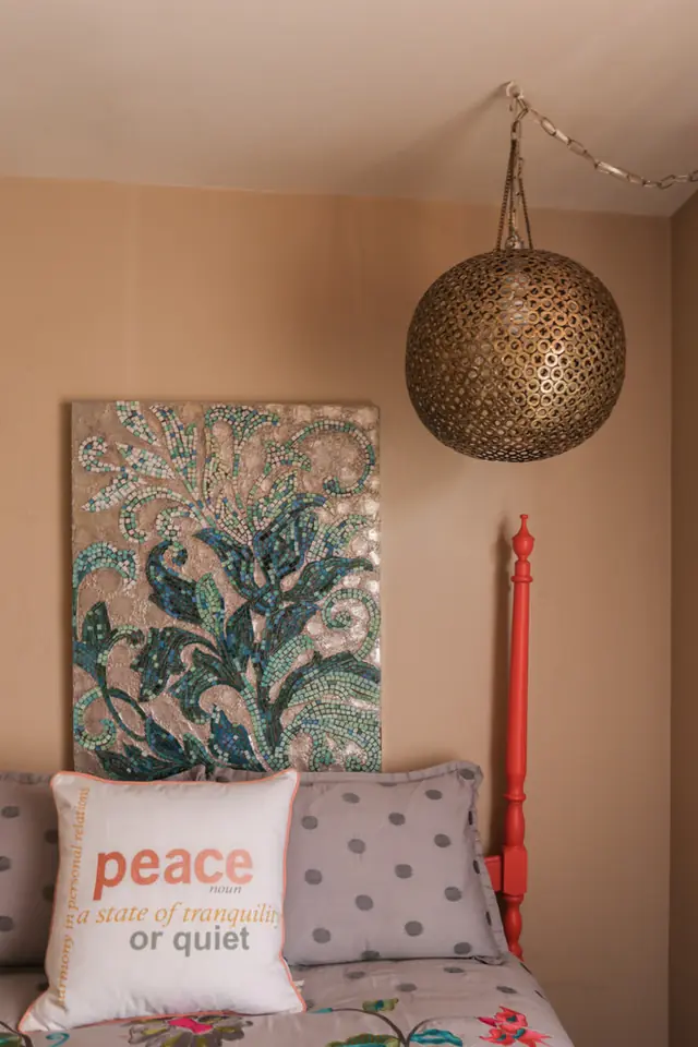 Colorful Guest Bedroom — photo 6 of 7