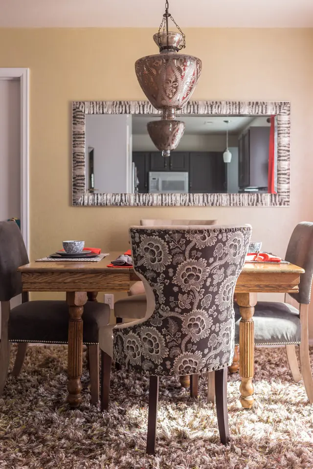Eclectic Charm Living — photo 6 of 19
