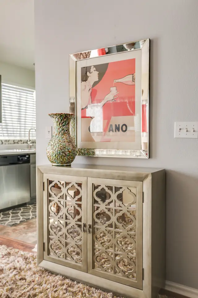 Eclectic Charm Living — photo 15 of 19