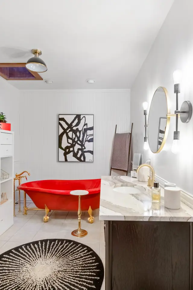 Eclectic Master Bath Suite — photo 4 of 11