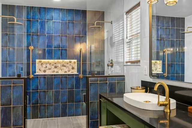 Emerald and Indigo Mosaic Bath — photo 4 of 13