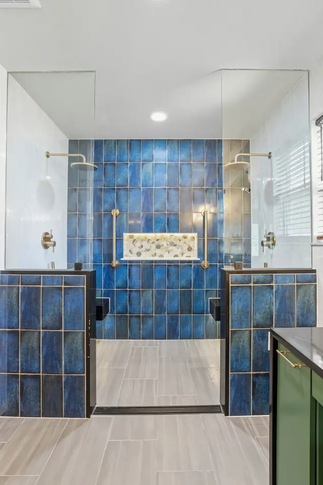 Emerald and Indigo Mosaic Bath — photo 9 of 13