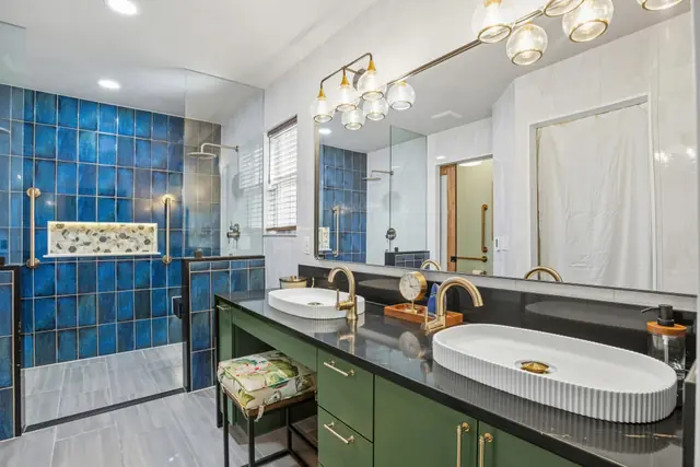Emerald and Indigo Mosaic Bath — photo 10 of 13