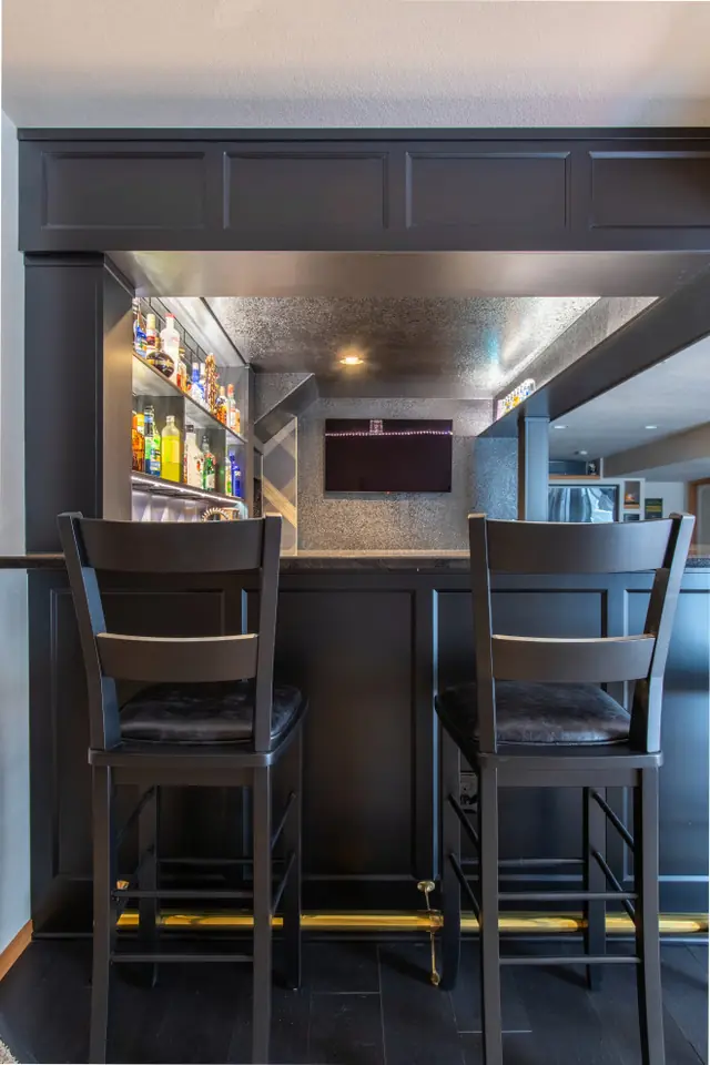 In-Home Bar — photo 9 of 24