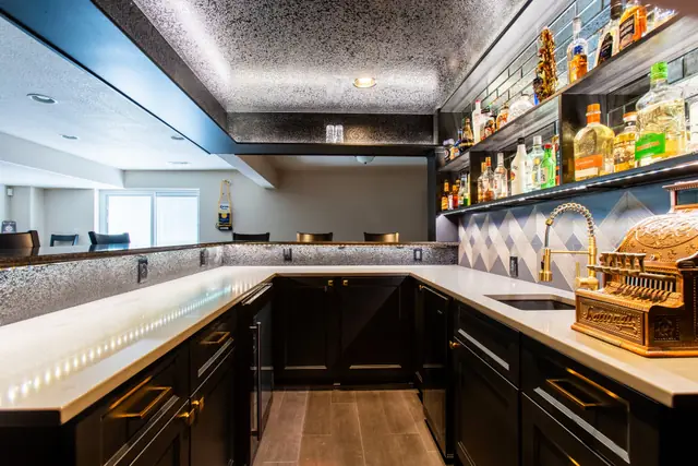 In-Home Bar — photo 15 of 24