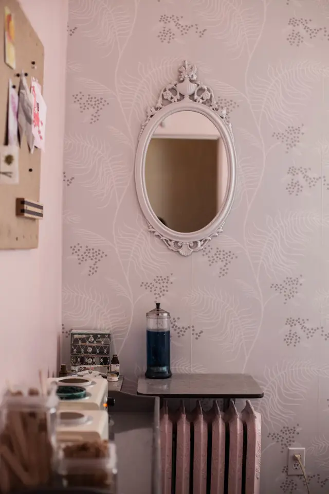 Renovated Salon Waxafras — photo 2 of 15